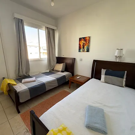 2 Bedroom Pafia 2 דירה פאפוס
